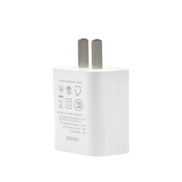 Aligator USB Charger 1 USB-C + 1 USB-A PD20W  UC001Q20 - Image 4