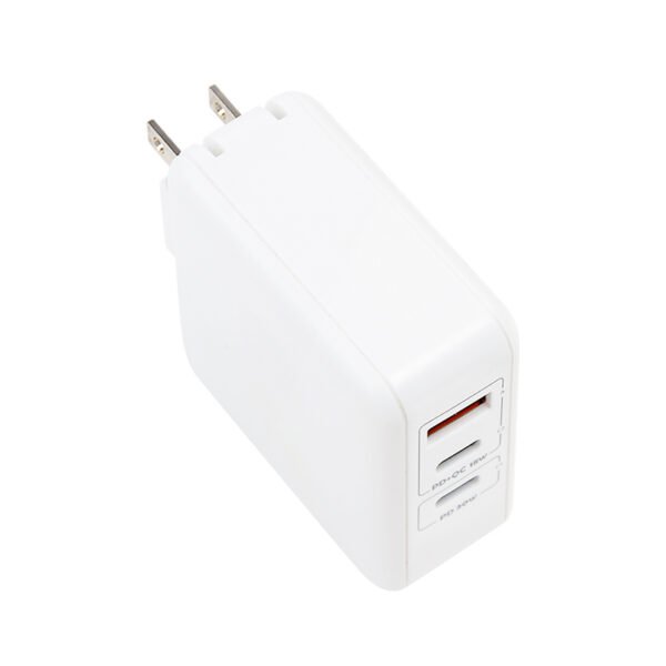 65W USB C Charger GaN 1 USB-A + 2 USB-C PD65W UC008Q65 - Image 3