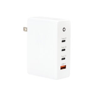USB charger GaN 3 USB-C + 1 USB-A PD100W  UC012Q100