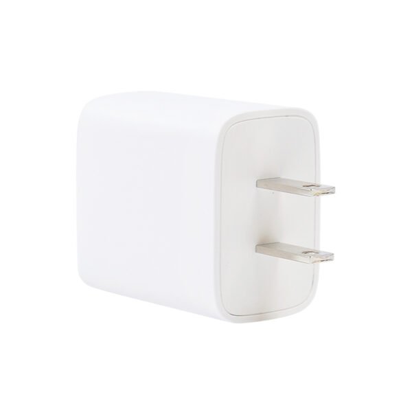 USB Charger 1 USB-C + 1 USB-A PD20W  UC015Q20 - Image 3