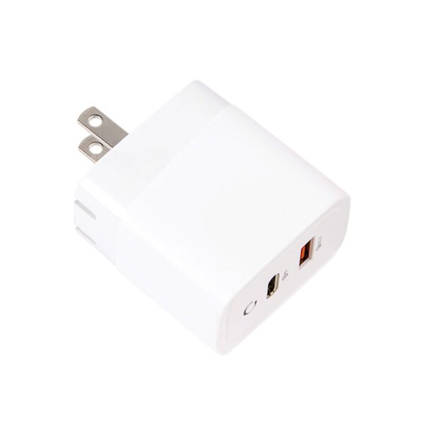 USB Charger 1 USB-C + 1 USB-A PD20W  UC016Q20 - Image 5