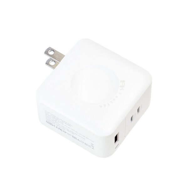USB charger GaN 2 USB-C + 1 USB-A PD66W  UC017Q66 - Image 3