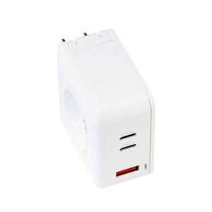 USB charger GaN 2 USB-C + 1 USB-A PD66W  UC017Q66